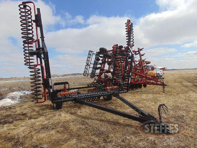  Bourgault 4000_1.jpg